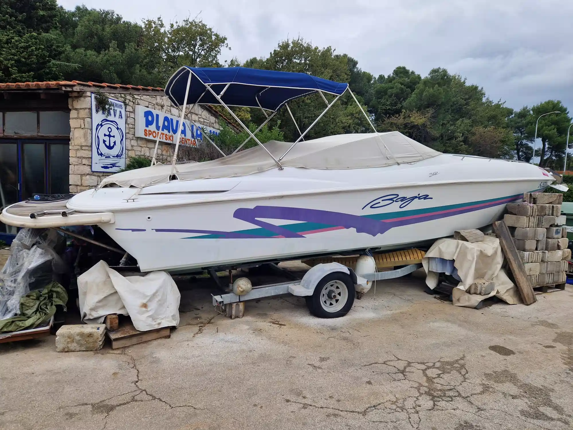 Baja 302 at Istra Nautika